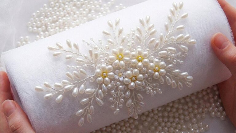 Questo semplicissimo trucco trasforma perle in gioielli incredibili… non lasciartelo sfuggire!