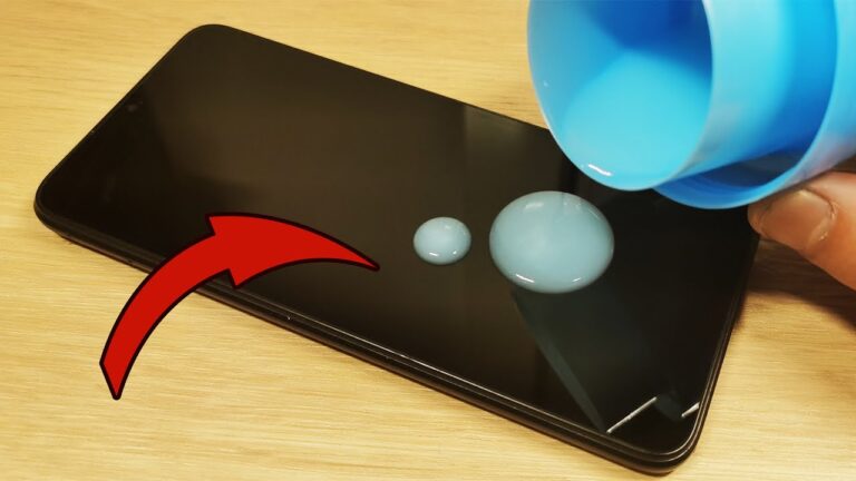 Scopri 5 modi furbi per usare questo liquido sul tuo smartphone!
